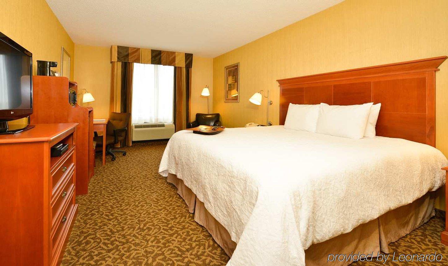Hampton Inn Utica Εξωτερικό φωτογραφία