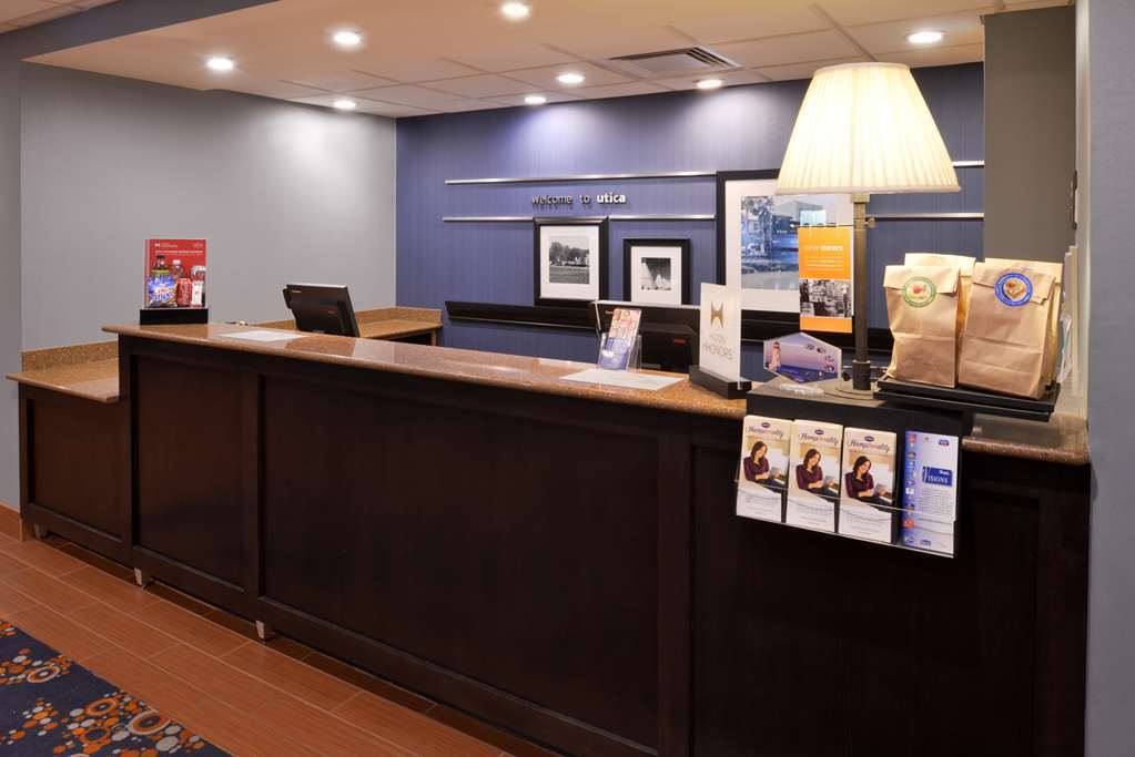 Hampton Inn Utica Εσωτερικό φωτογραφία
